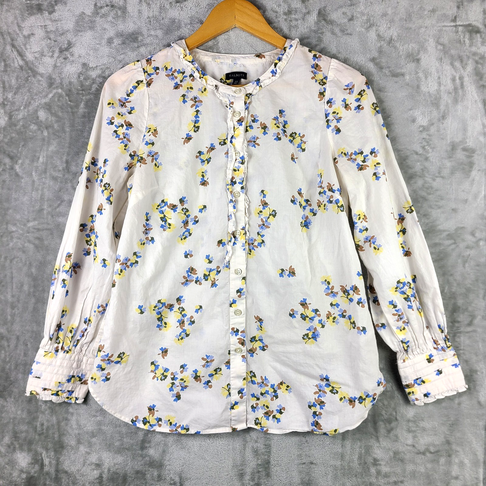 Talbots White Floral Ruffle Trim Button Long Sleeve Top Cottage Coquette Size Xs